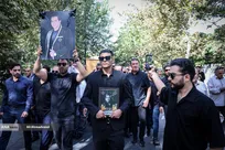 تشییع پیکر امید جهان