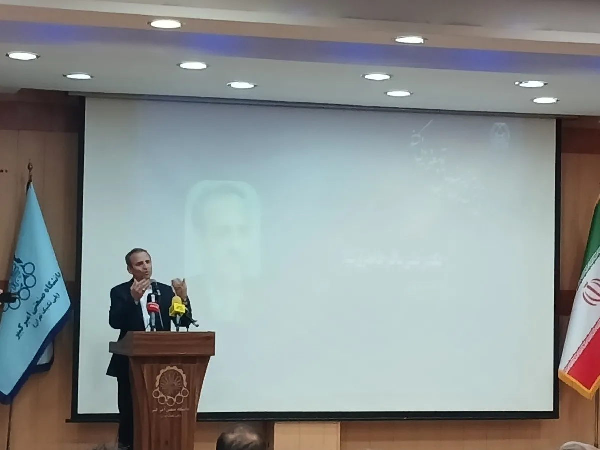 طاهری نیا: تعاملات بین‌دستگاهی منجر به تأخیر چند ساله سند جامع توسعه دریایی شد