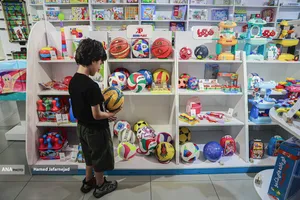 افتتاح بزرگترین شوروم اسباب&zwnj;بازی کشور