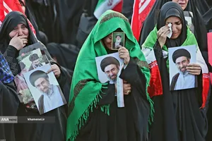 تشییع پیکر مطهر امام مجاهد شهید در شهر مقدس قم