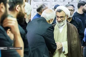 حجت الاسلام عبدالحسین خسروپناه دزفولی دبیر شورای عالی انقلاب فرهنگی در مراسم چهلم شهادت حاج محمدسعید ایزدی(حاج رمضان)