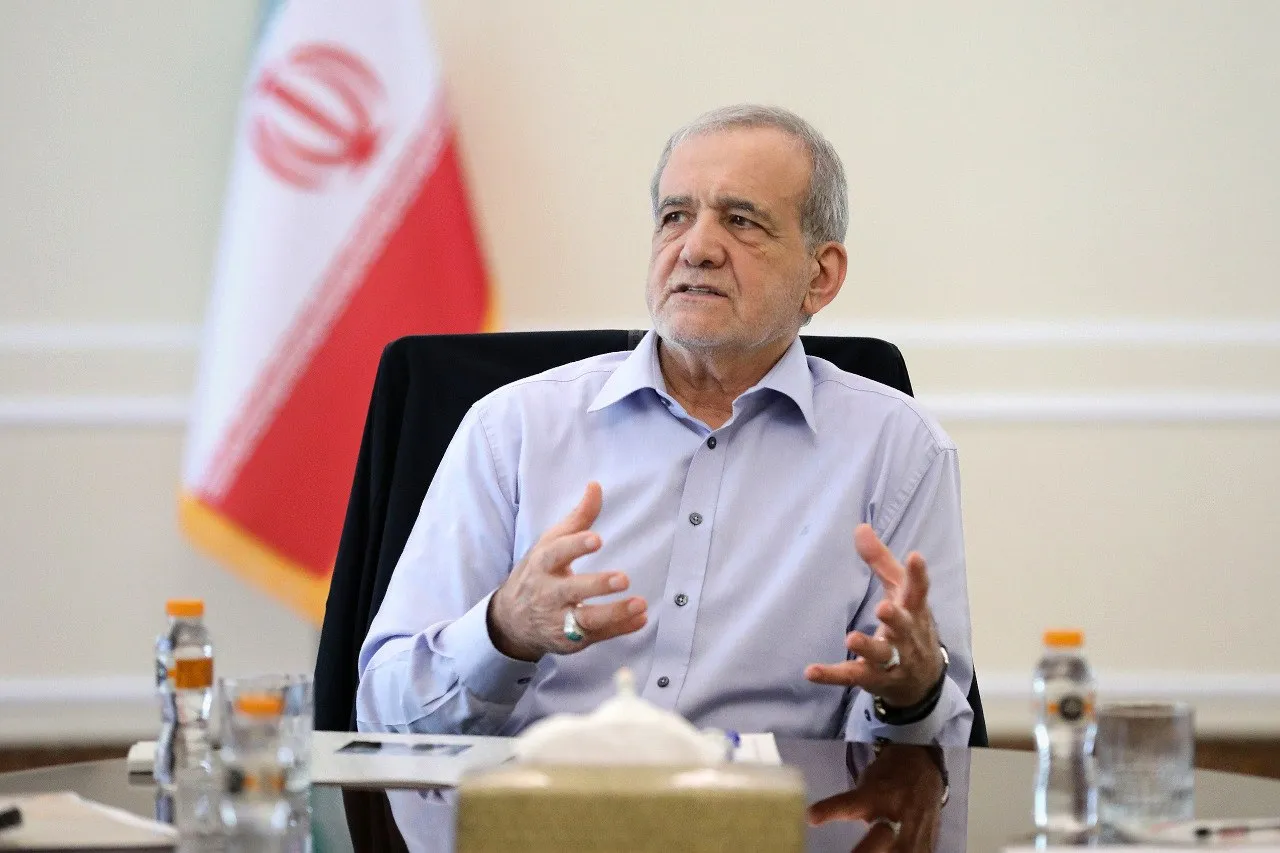 مسعود پزشکیان
رئیس جمهور
پزشکیان