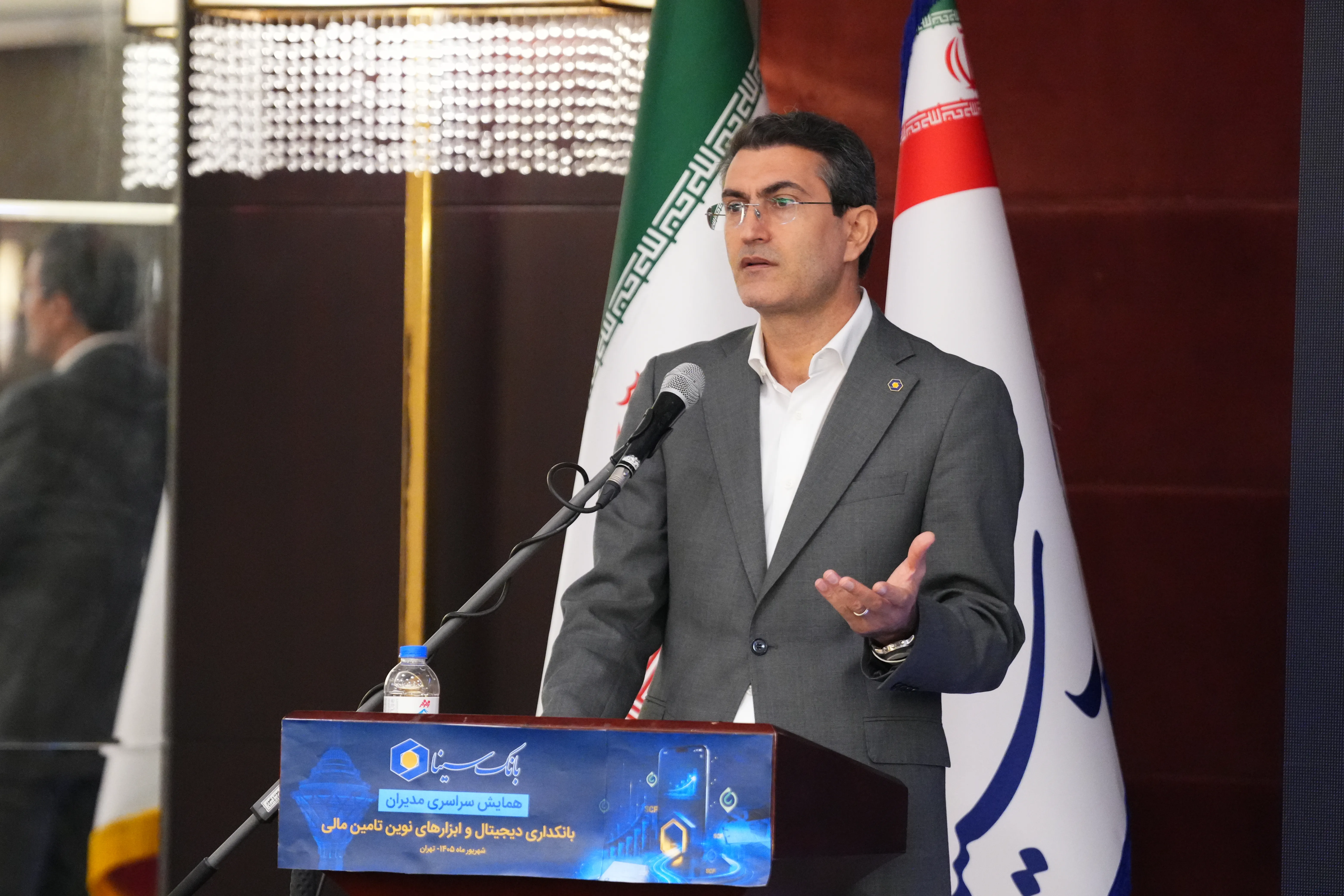 اولویت بانک سینا، توسعه ابزارهای نوین تأمین مالی و حرکت به سمت بانکداری دیجیتال است
