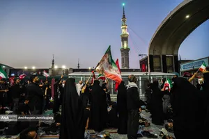 آیین بدرقه و تشییع رهبر شهید در مسجد مقدس جمکران