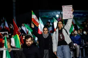 اجتماع مردمی در حمایت از رزمندگان اسلام - میدان ولیعصر (عج)