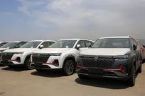 تردد خودروهای عمومی وارداتی با پلاک منطقه آزاد تهران