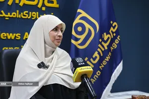 حضور ریم الوریمی شاعر اهل تونس در خبرگزاری آنا