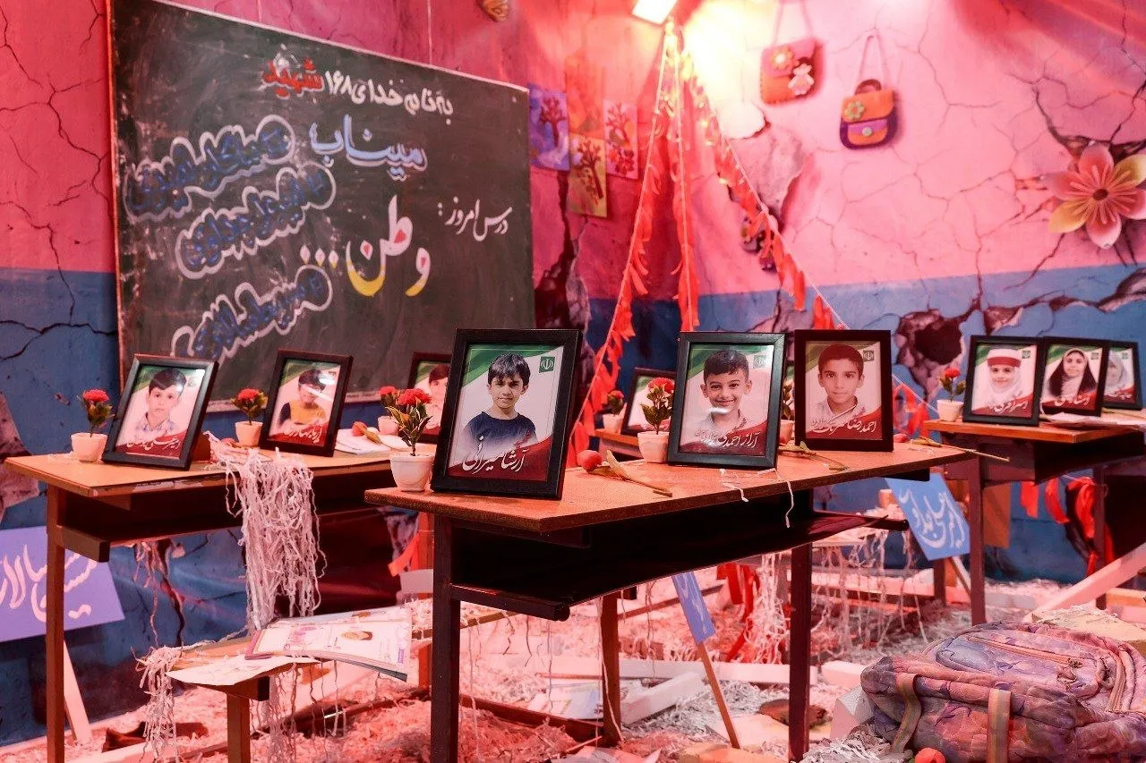 مدرسه میناب مدرسه میناب