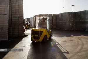 کارخانه شیشه