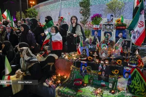 اجتماع مردمی در حمایت از رزمندگان اسلام_میدان انقلاب
