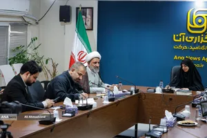 نشست علمی مکتب امام خمینی&zwnj;(ره) در اندیشه رهبر شهید انقلاب