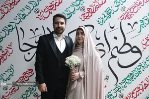 همزمان با سالگرد ازدواج حضرت علی (ع) و حضرت فاطمه(س) مراسم جشن ازدواج500 زوج&zwnj; جان&zwnj;فدا عصر دوشنبه 28 اردیبهشت به&zwnj;صورت همزمان در میادین اصلی شهر تهران برپا شد. از این تعداد، آیین ازدواج 6 زوج در تجمع مردمی حمایت از رهبر معظم انقلاب و نیروهای مسلح در خیابان پیروزی چهارراه نبرد