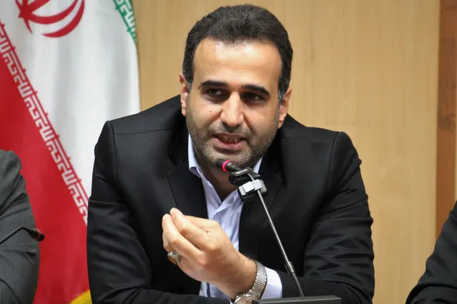 عشق جوهره اصلی معلمی است