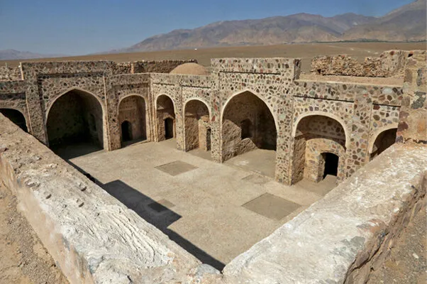 رباط قلی