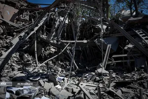 حمله هوایی آمریکایی - صهیونی به داﻧﺸﮕﺎه صنعتی شریف
