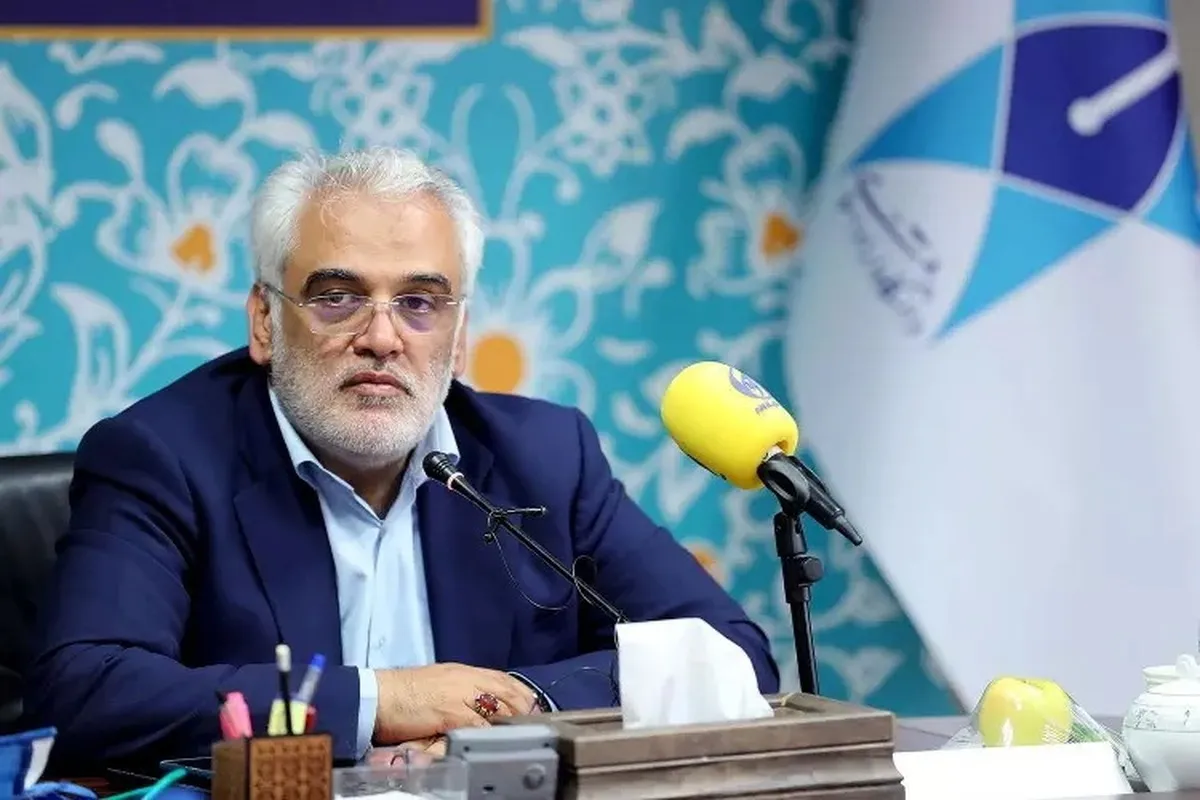 آمایش در دانشگاه آزاد اسلامی؛ از ناحیه‌بندی کشوری تا خداحافظی با رشته‌های غیرپویا