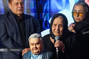 مراسم چهلم زنده&zwnj;یاد &laquo;اکبر عبدی&raquo;

