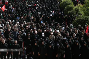 مراسم اقامه نماز بر پیکر امام شهید امت