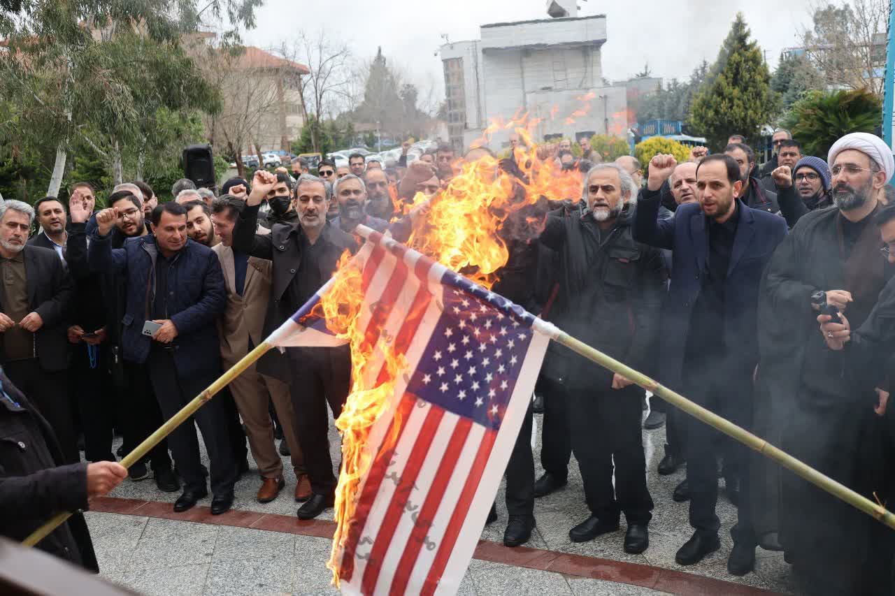 رئیس دانشگاه آزاد اسلامی مازندران: صحبت از آتش‌بس و صلح خیانت است