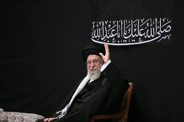 رهبر انقلاب