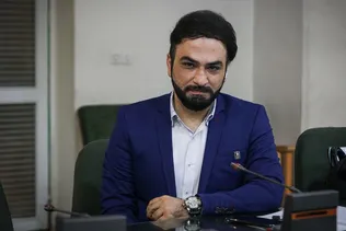 پرهیز از لحن‌های مصنوعی با تکیه بر «دستور بیان فارسی» اولویت رادیو است