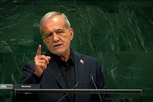 دکتر مسعود پزشکیان رئیس&zwnj;جمهوری اسلامی ایران در سخنرانی خود در هشتاد و یکمین مجمع عمومی سازمان ملل متحد، با اشاره به اتهاماتی که رئیس جمهور آمریکا علیه ایران مطرح کرد، گفت: ما تروریست نیستیم؛ ما قربانی تروریسم هستیم،رئیس جمهور با اشاره به حملات انجام&zwnj;شده علیه ایران اظهار کرد: رهبر ما را بدون هیچ دلیل و برهانی ترور کردند و در حملات صورت&zwnj;گرفته، مدارس، مراکز ورزشی، بیمارستان&zwnj;ها، دانشگاه&zwnj;ها، پل&zwnj;ها و زیرساخت&zwnj;های کشور هدف قرار گرفته&zwnj;اند