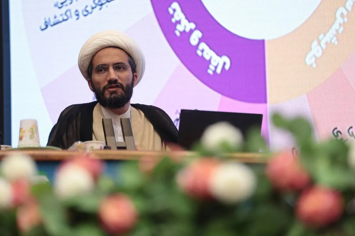 رئیس سازمان پژوهش و برنامه‌ریزی آموزشی