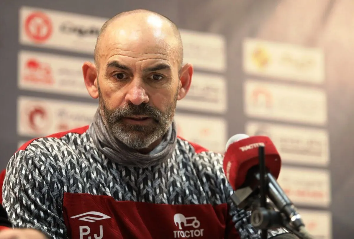 خمز: گل‌محمدی مربی مهمی برای پرسپولیس بود/باید بهترین عملکرد و تمرکز را داشته باشیم