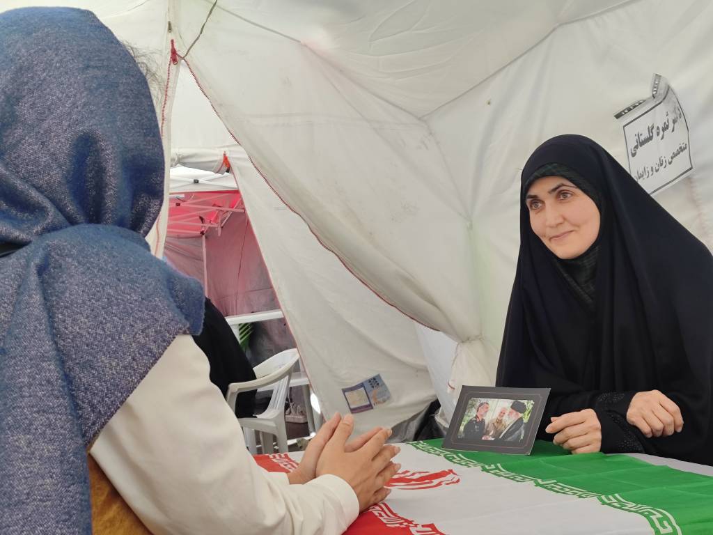 شکل‌گیری روانشناسی مقاومت در بحران/ اعزام ۶۰۰ روانشناس به مناطق جنگ‌زده و تجمعات خیابانی در تهران