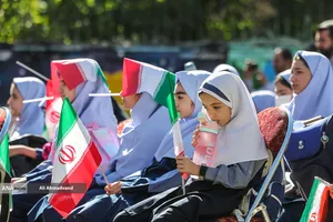 آغاز سال تحصیلی جدید با حضور فرمانده انتظامی تهران بزرگ