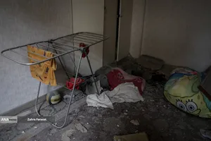 آثار تجاوز هوایی آمریکایی _ صهیونیستی به اماکن مسکونی