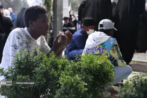 اولین جمعه سال جدید گلزار شهدای حملات تروریستی آمریکایی - صهیونی در جنگ رمضان - قطعه 42 بهشت زهرا(س)