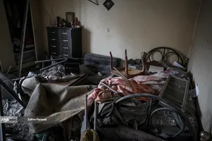 آثار تجاوز هوایی آمریکایی _ صهیونیستی به اماکن مسکونی