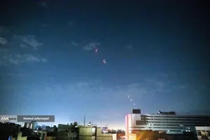 فعالیت پدافند هوایی علیه اهداف متخاصم در آسمان تهران