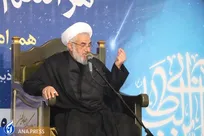 تنها راه سعادت بشر حرکت در مسیر اسلام و اطاعت از قرآن است