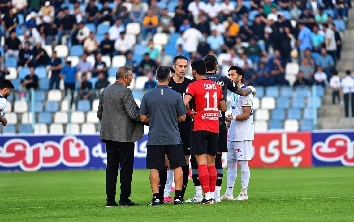 ملوان بندرانزلی و تراکتور