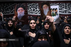 دومین شب مراسم عزاداری حضرت اباعبدالله الحسین(ع) از طرف رهبر انقلاب