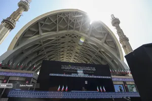 مراسم وداع با رهبر شهید انقلاب

