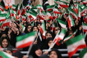 دیدار دانش&zwnj;آموزان و دانشجویان با رهبر معظم انقلاب