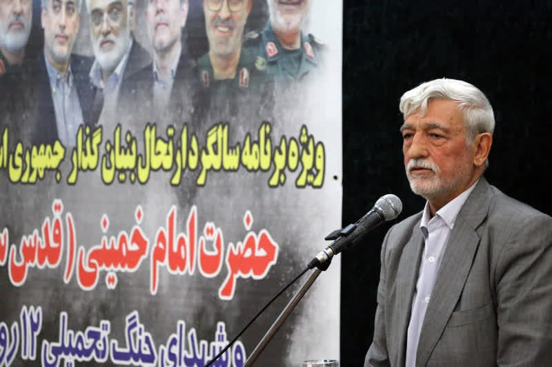 شرط جهادی ماندن انقلاب ما استقلال در همه جهات است