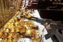 پایان سرقت‌های مسلحانه از طلافروشی‌ها؛ عامل دو دستبرد مسلحانه در تهران دستگیر شد