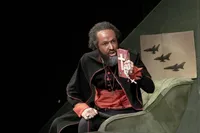 روایت تصویری از روان، فرهنگ و خیال روی صحنه؛ وقتی لباس‌ها حرف می‌زنند