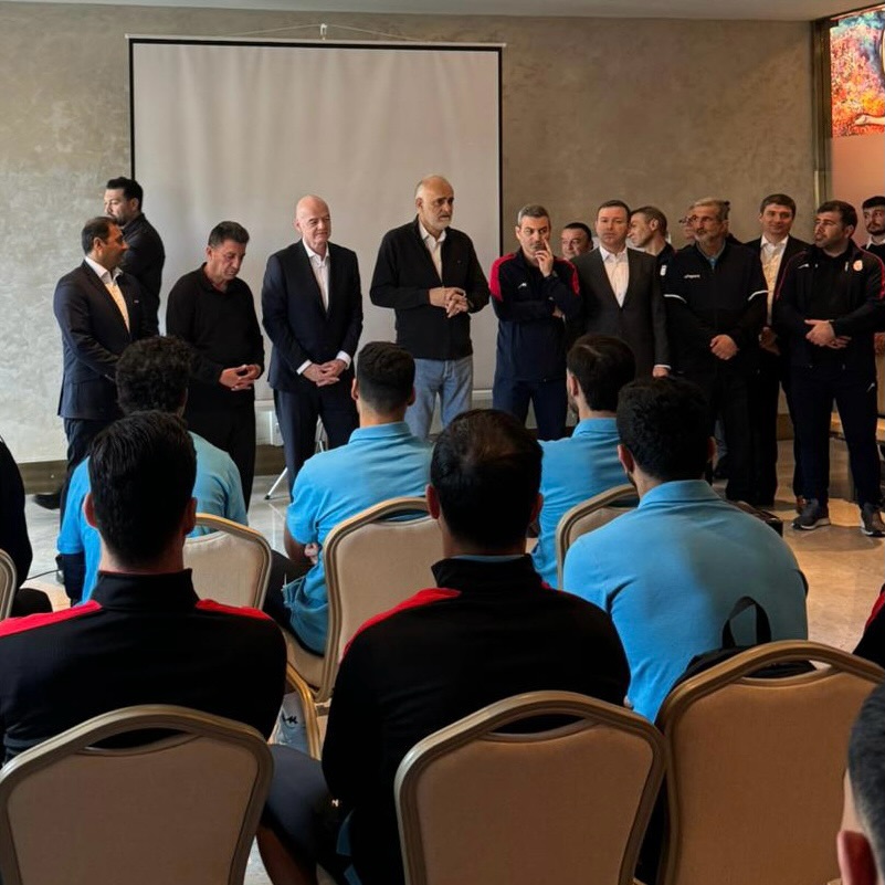 واکنش مثبت اینفانتینو به حضور در اردوی تیم ملی ایران+تصاویر واکنش مثبت اینفانتینو به حضور در اردوی تیم ملی ایران+تصاویر