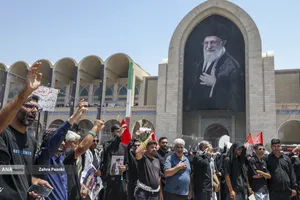 مراسم وداع با رهبر شهید انقلاب
