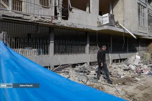 پای کار ایران