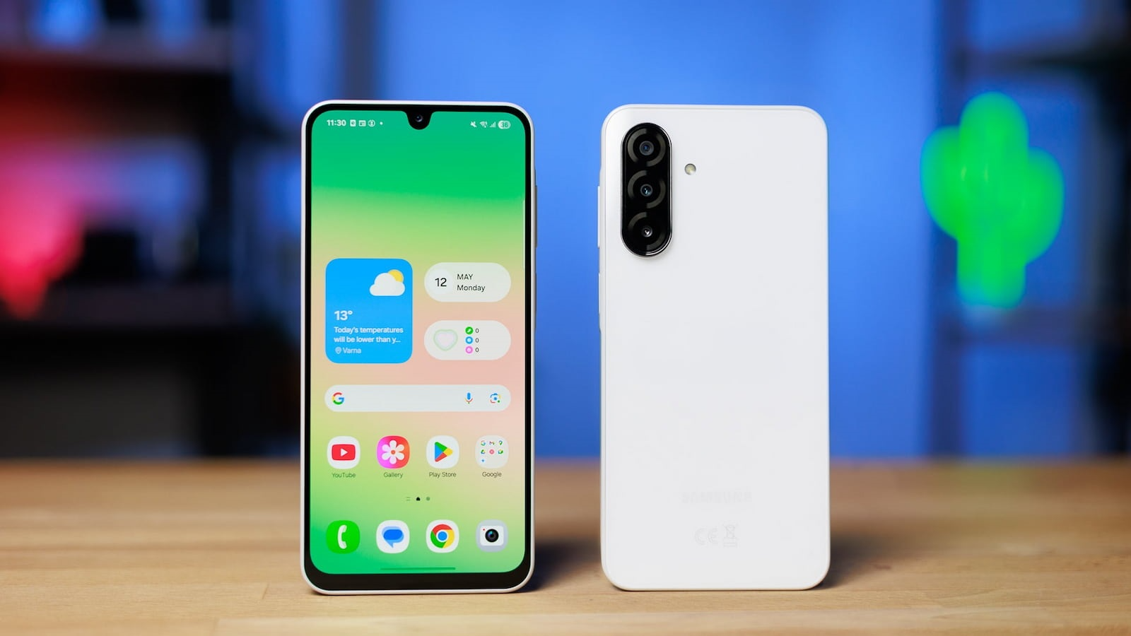 باتری ۵۰۰۰ میلی‌آمپری و بدنه ضدآب، از گلکسی A۲۶ میان‌رده‌ای جان‌سخت ساخته است