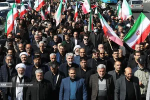 بزرگداشت رهبر انقلاب در دانشگاه آزاد اسلامی استان تهران با حضور دکتر رنجبر