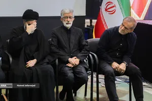 مراسم چهلم &laquo;رهبر شهید انقلاب&raquo; در تهران