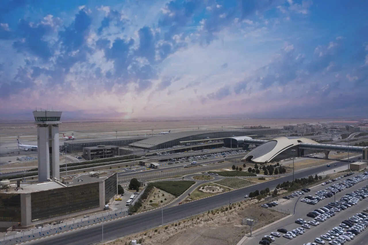 فرودگاه امام 
