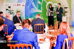 سخنرانی محمد نظیفی مدیرعامل بورس انرژی ایران در پنل ایجاد نظام&zwnj;های بین&zwnj;المللی شاخص&zwnj;های قیمتی حوزه انرژی در هفته انرژی روسیه